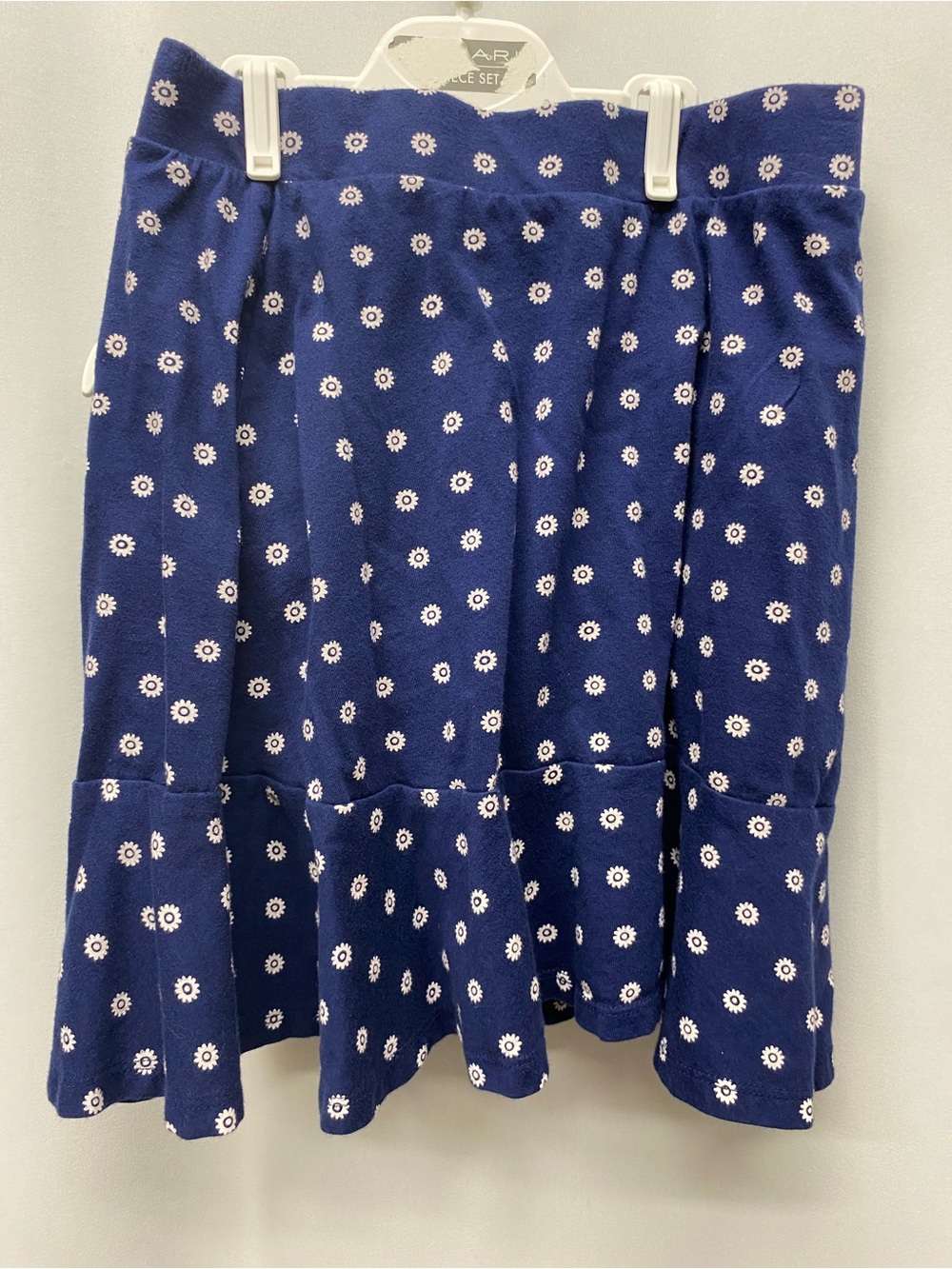 Lands' End girls skort medium 10-12 navy blue floral ruffle back to school